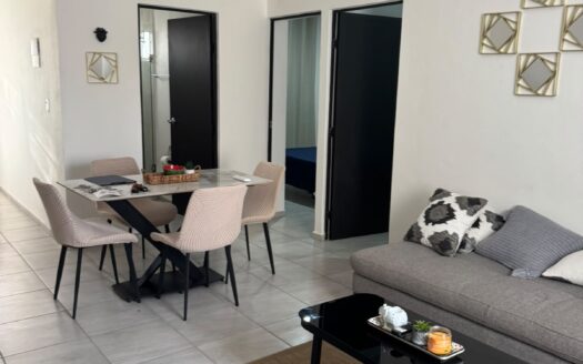 Departamento Amueblado en Renta en Real Amalfi, Playa del Carmen