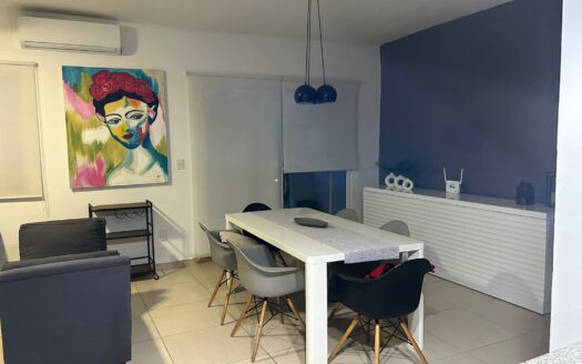 Departamento amueblado de tres recámaras en renta en Selvanova, Playa del Carmen